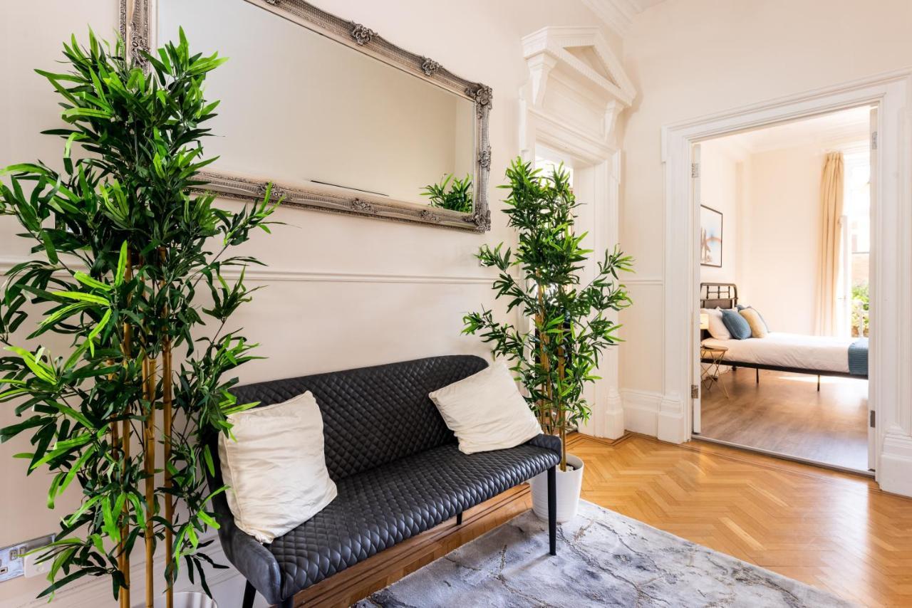 3 Bedroom Garden Apartment Opposite The Beach Brighton Exterior foto